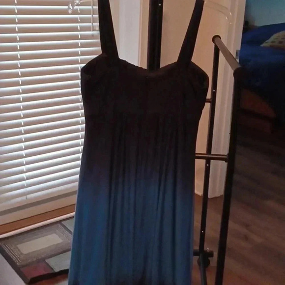 🌺Cache Blue dress with open back🎉 - Picture 7 of 12